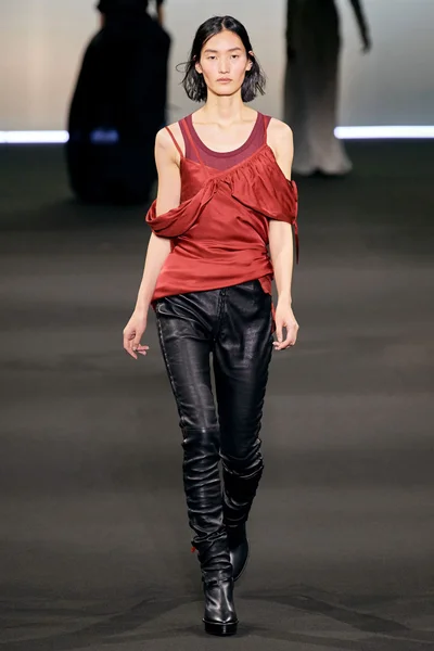 Look 31